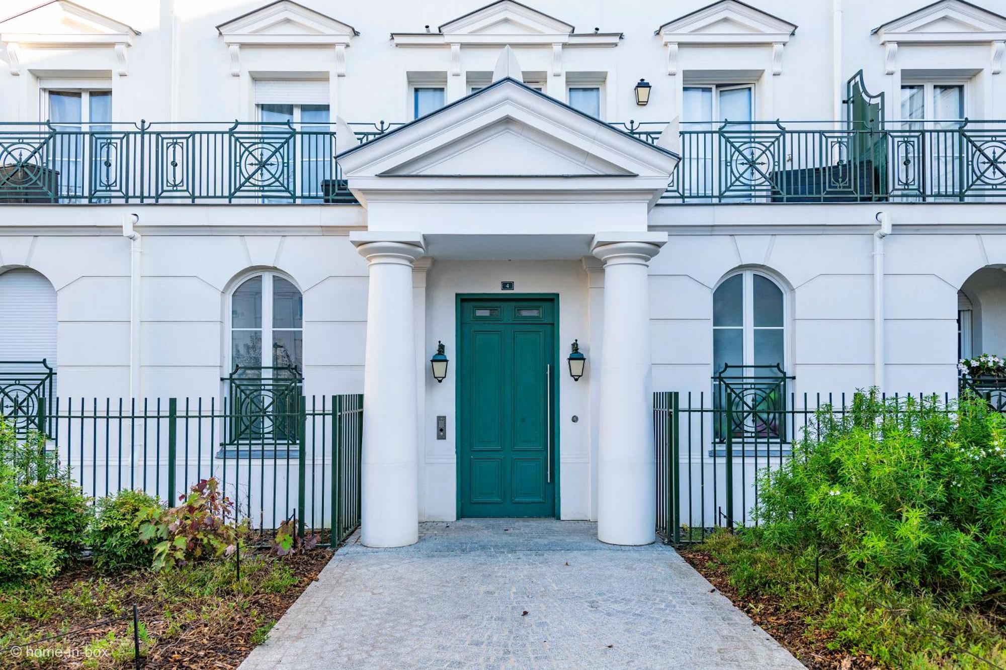 Le Cartier Appt F3, 7Mn Disneyland, Parking,Terrace Serris Ngoại thất bức ảnh